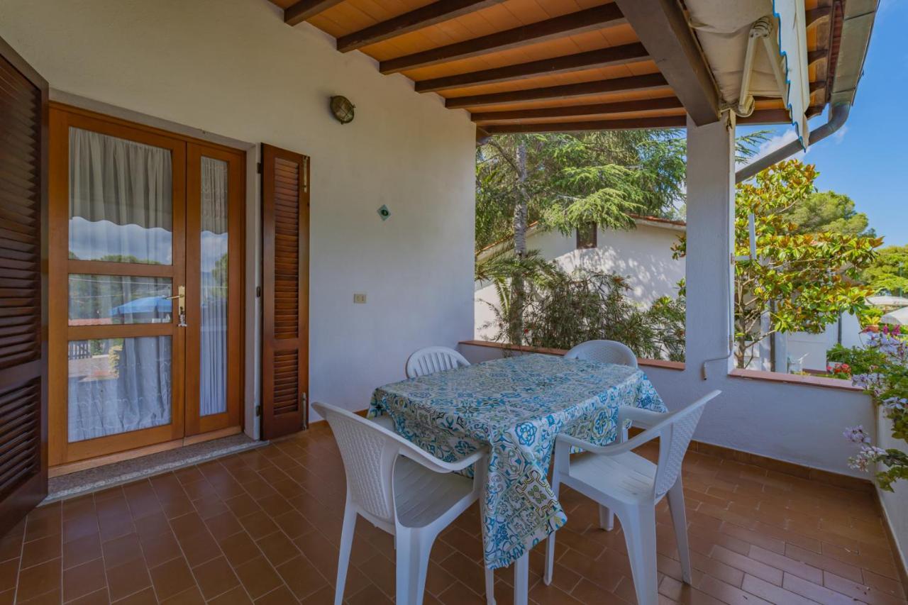 Residence Baia Delle Grazie Casa Morcone Exterior photo